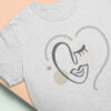 Face And Heart T-Shirt mit Lineart Motiv